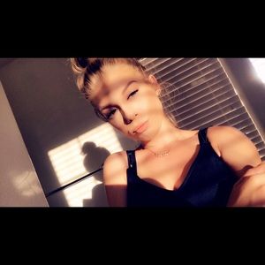 Meet your Posher, Ashlynne